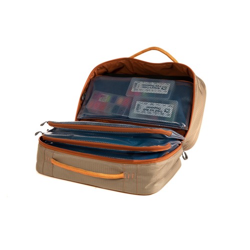 Fishpond tailwater fly - fly, tying